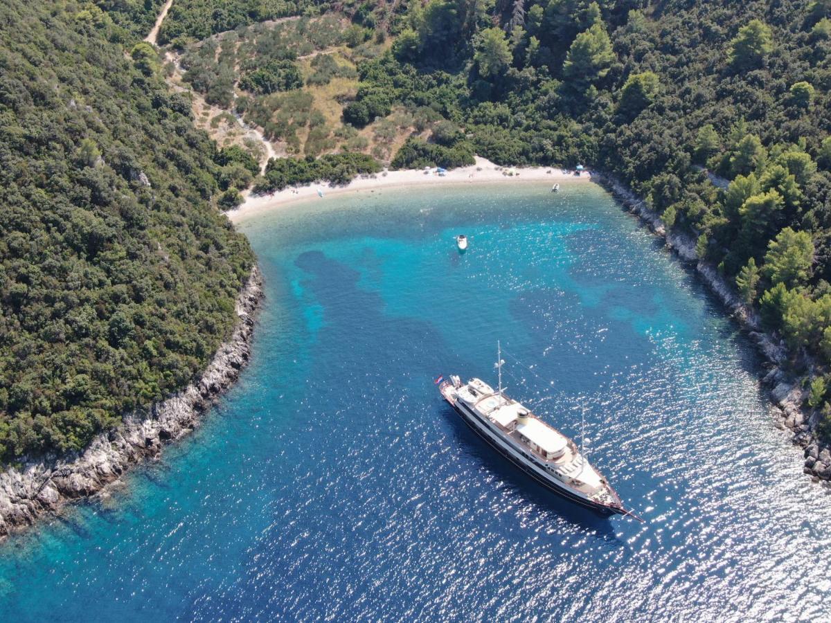 Korcula Holiday Zrnovo Bagian luar foto